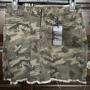 Mudd Camo Skirt